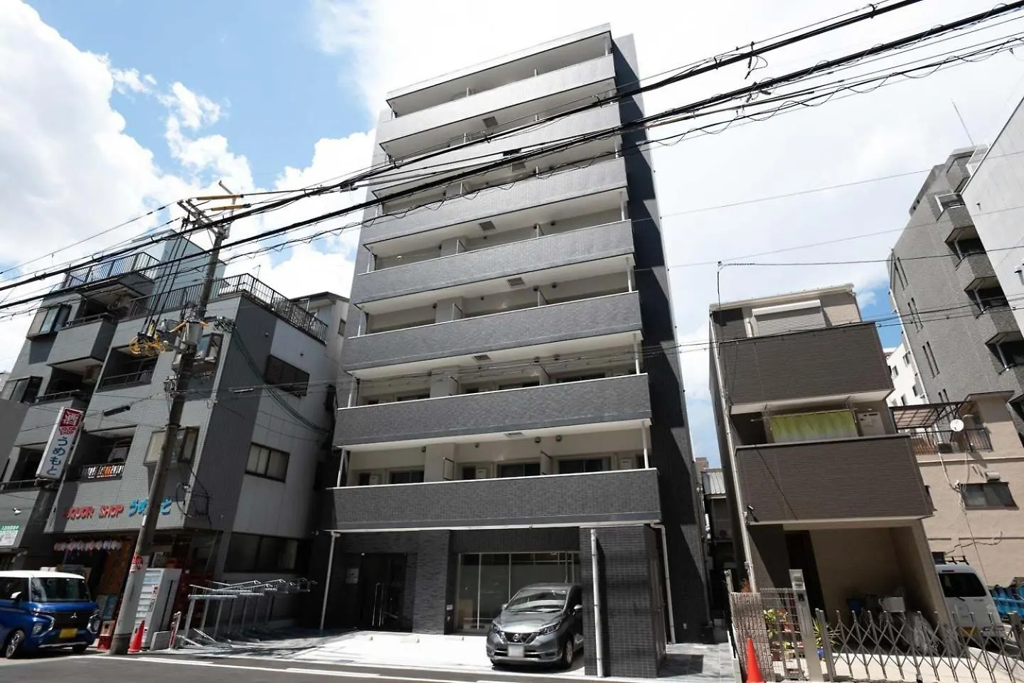 Art Shin-Osaka West Apartment Osaka