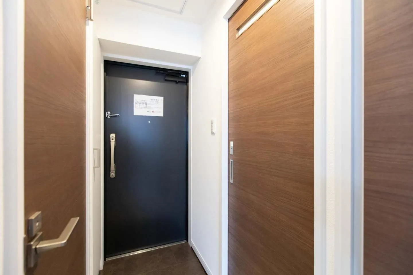 Art Shin-Osaka West Apartment Osaka